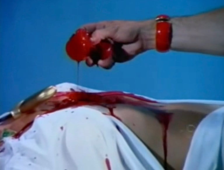 Kan Soleni ilk slasher filmlerinden biri olarak kabul edilir. Film Cehennemi
