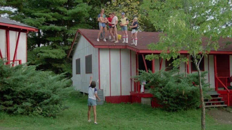 Sleepaway Kampi Tipik bir 80lerin kamp slasher film son derece atipik bir son ile