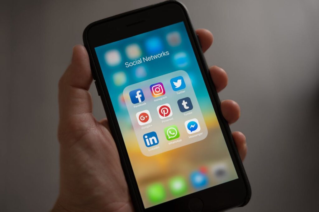 Instagram Gizli Hesap Görme 2024